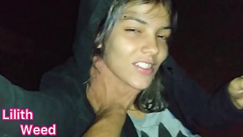 Ninfomaníaca tortura fã