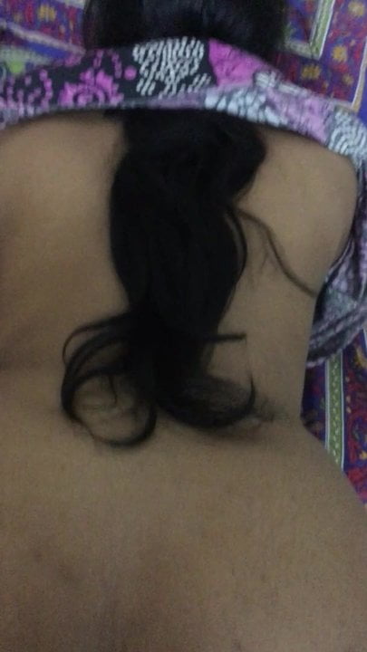 Desi bhabhi in mood with devar