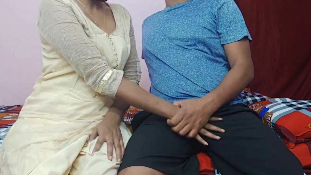 Hot Actresses priyanjali and husband sex 10M viws