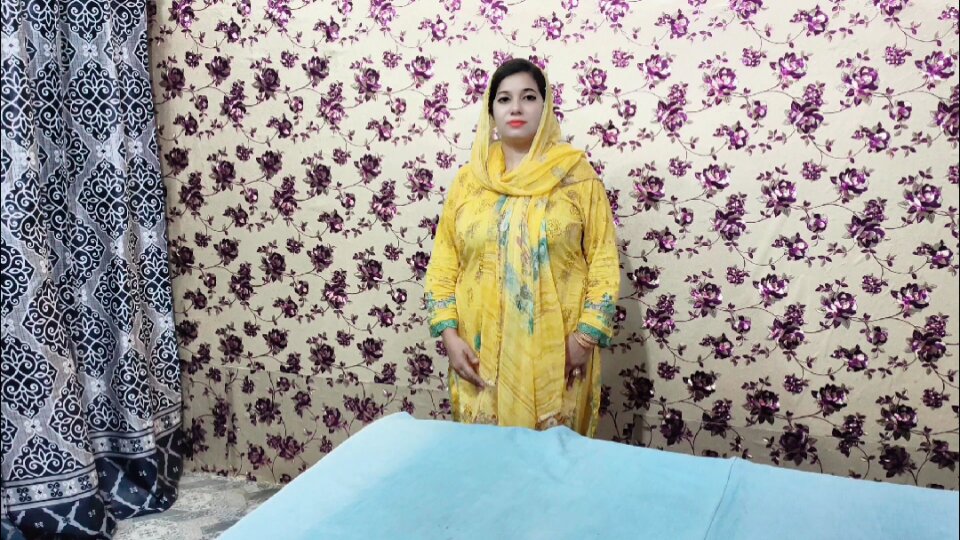 Most Beautiful Muslim Girl Great Mastrubation with Cucumber