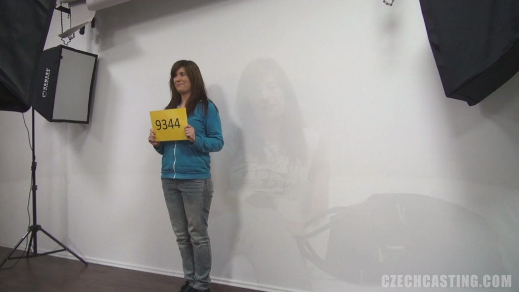 CzechCasting E1272 Martina 9344