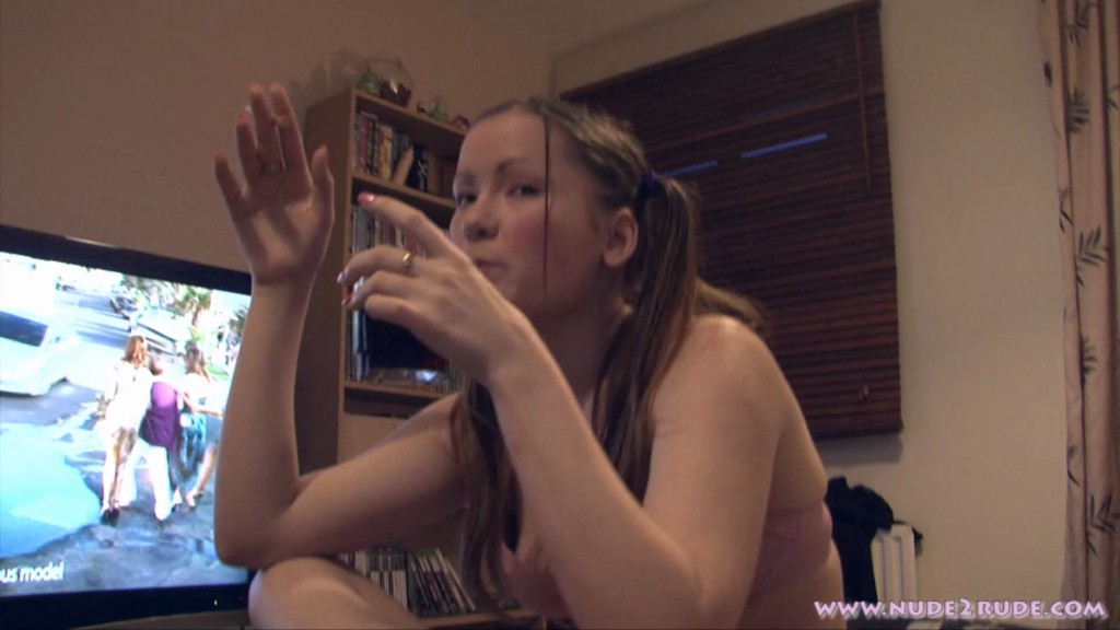 Nude2Rude - Vicki Peach Camera Setup