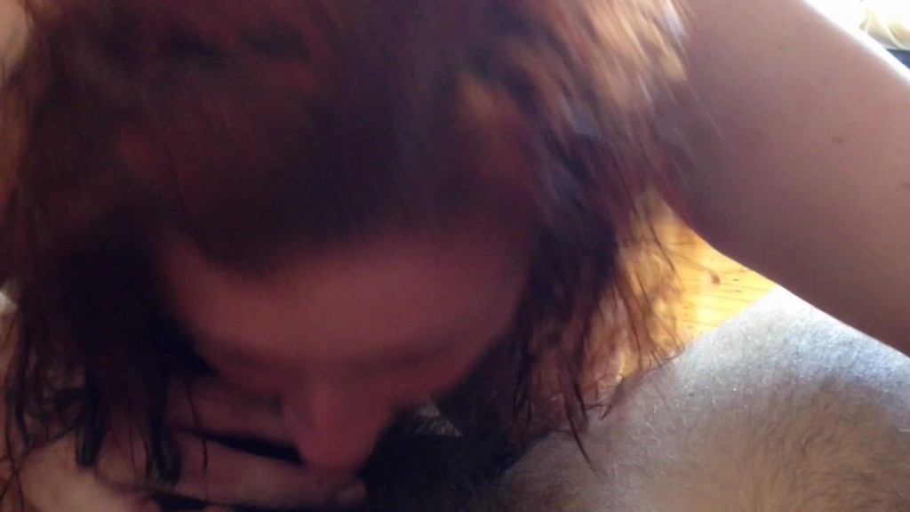 VickiValkyrie After Shower Blowjob Part 1
