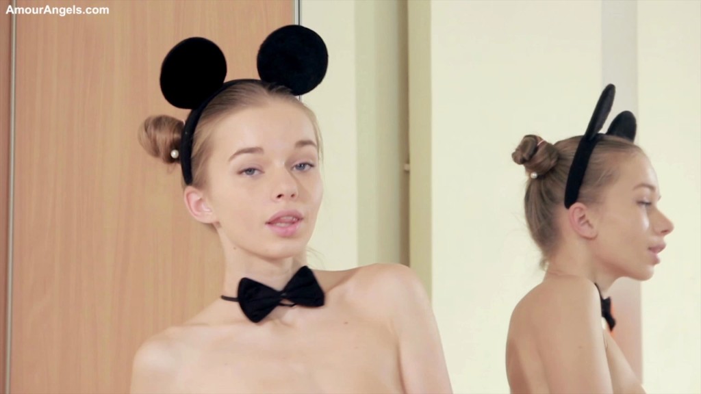 AmourAngels - Minnie Mouse