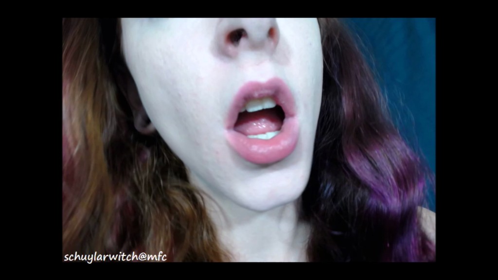 SchuylarWitch - Spitty Square Shaped Mouth Custom