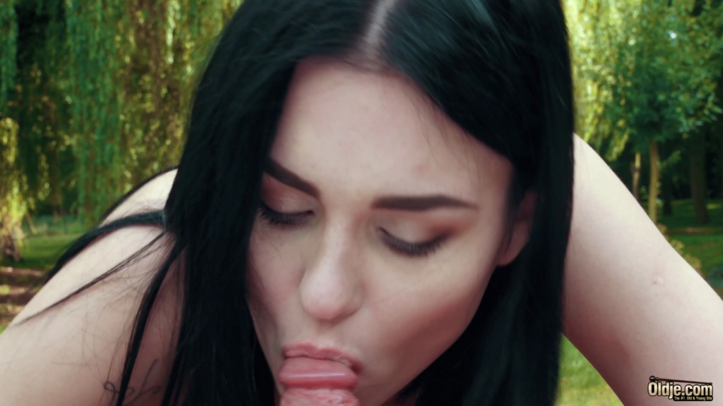 Oldje E621 - Fresh Air, Fresh Pussy with Merri Heys, Harry