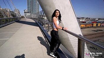 Dana Wolf